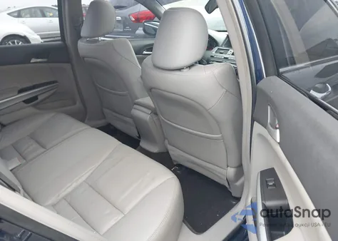 2009 Honda Accord 3.5 Ex-L from USA, damaged, VIN 1HGCP36839A020453